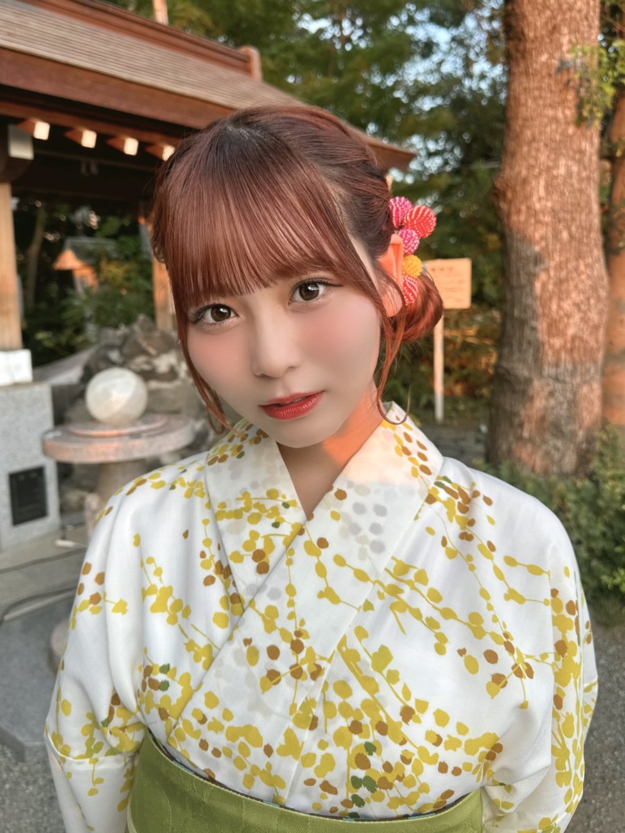 LOVE 「 内緒バナシ 」 MV公開されました🎐♡ みりにゃの夏の恋物語を