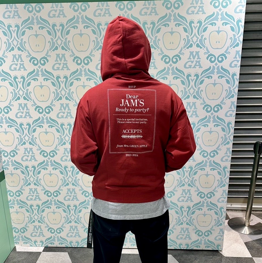 グッズのご紹介】 □フーディー サイズはM/L/XLの3サイズです