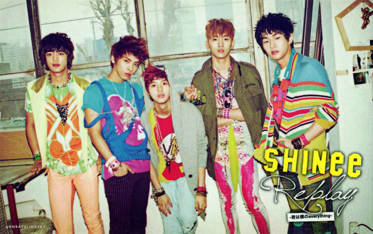 SHINee mobile fan site photocard scan from Replay era (Japanese