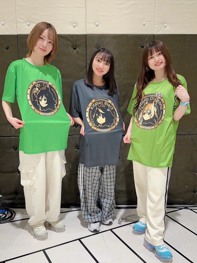 サントリーさまから、 BOSS × ウマ娘プリティーダービー オリジナルT