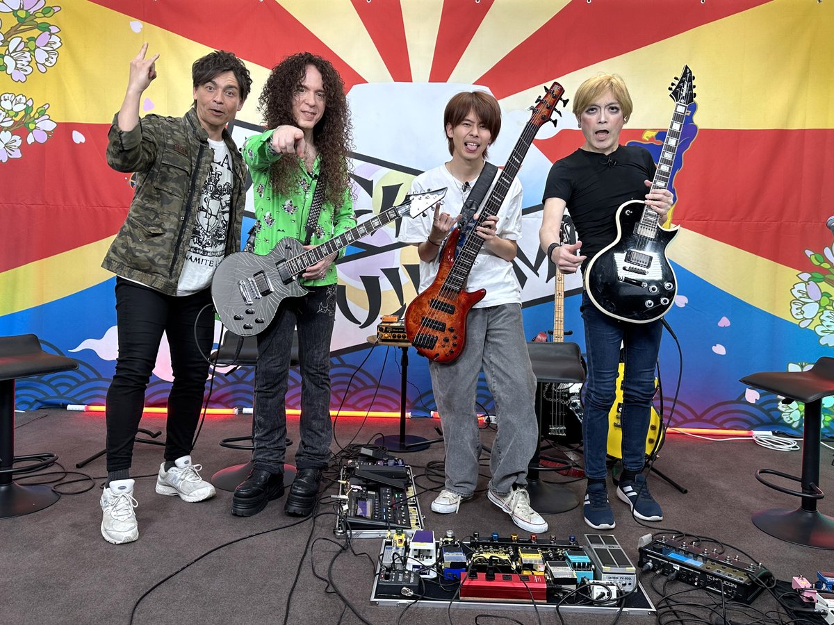 ROCKFUJIYAMA 矢花くん使用機材 トーク中 🎸6弦ベース 🎸TAK CY(B'z