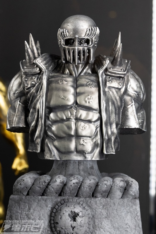 非売品ジャギ・メタル胸像とオマケ