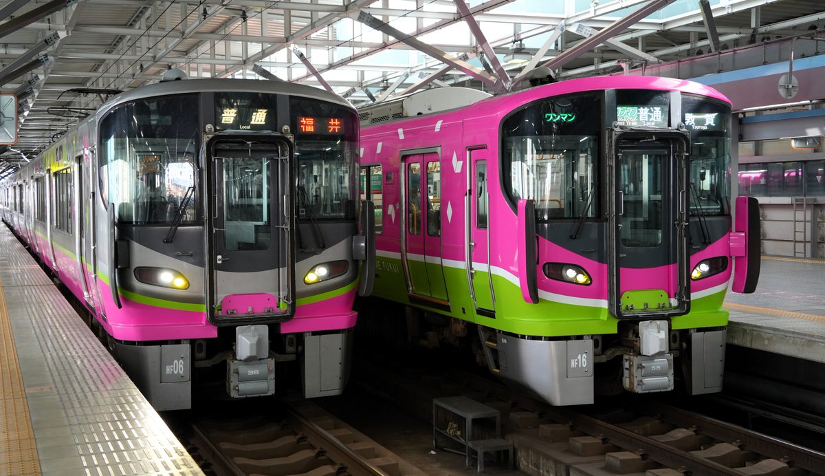 実は、先週の土曜日から、ハピラインの新デザイン車両が走行しています