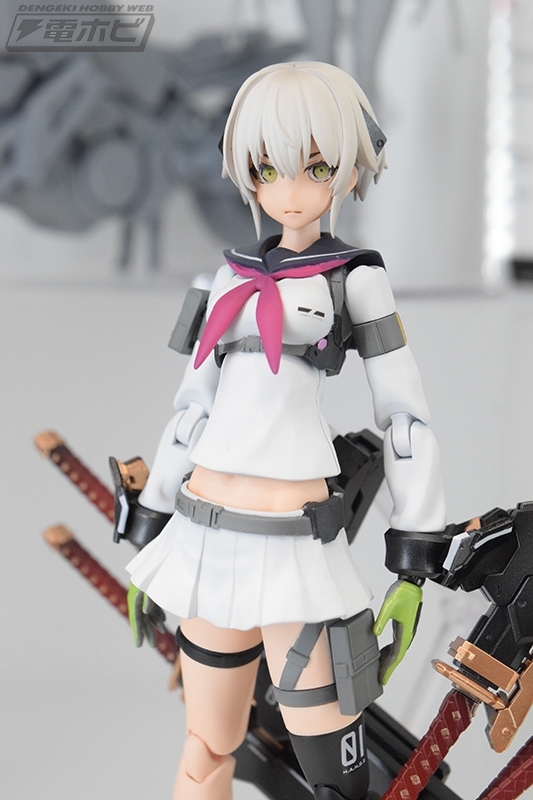 彩色見本展示 『#重兵装型女子高生』 #PLAMAX 壱 アーリーVer