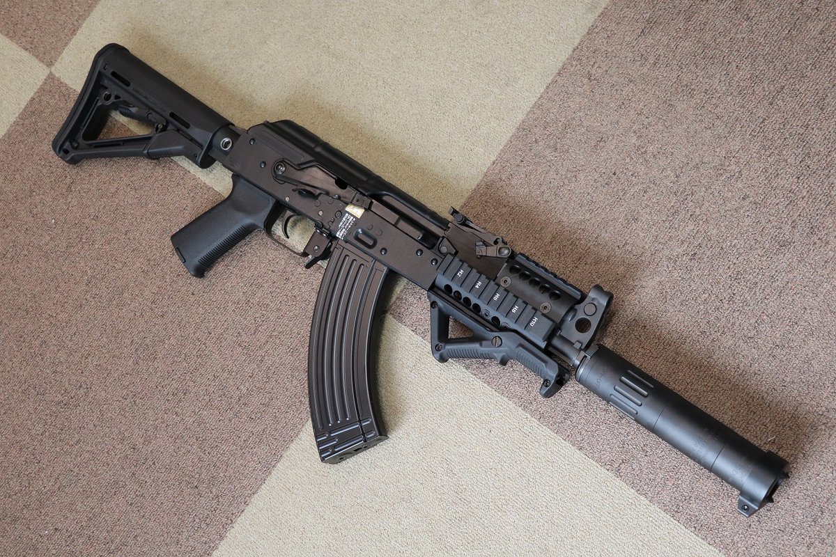 コンプリートガンのCMです マルイAKM GBBベース DRACO