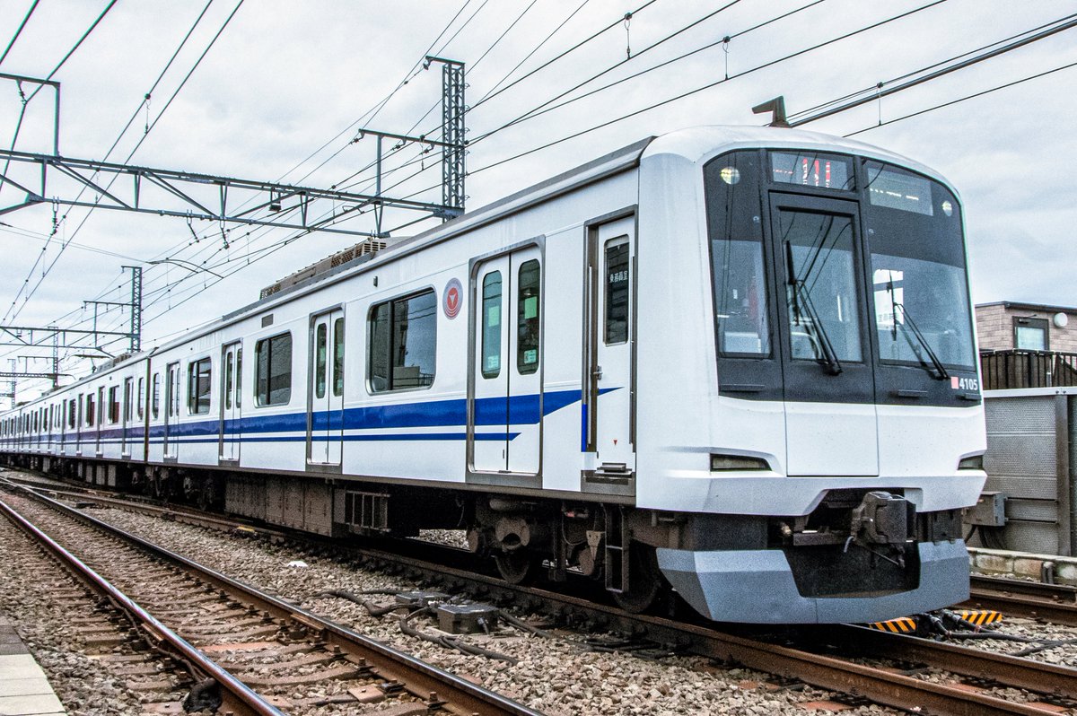 🟦enjoy WEST🟦 東急新横浜駅開業1周年を記念して運行されている新幹線