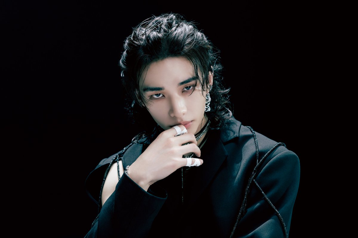 Stray Kids JAPAN 2nd Album『GIANT』 Pre Teaser Images #Hyunjin