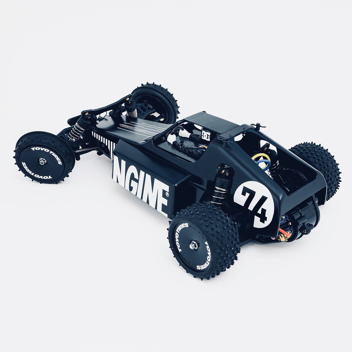 DT-03 BUGGY CHAMP 完成！ オリジナルキットとは異なるロングホイール