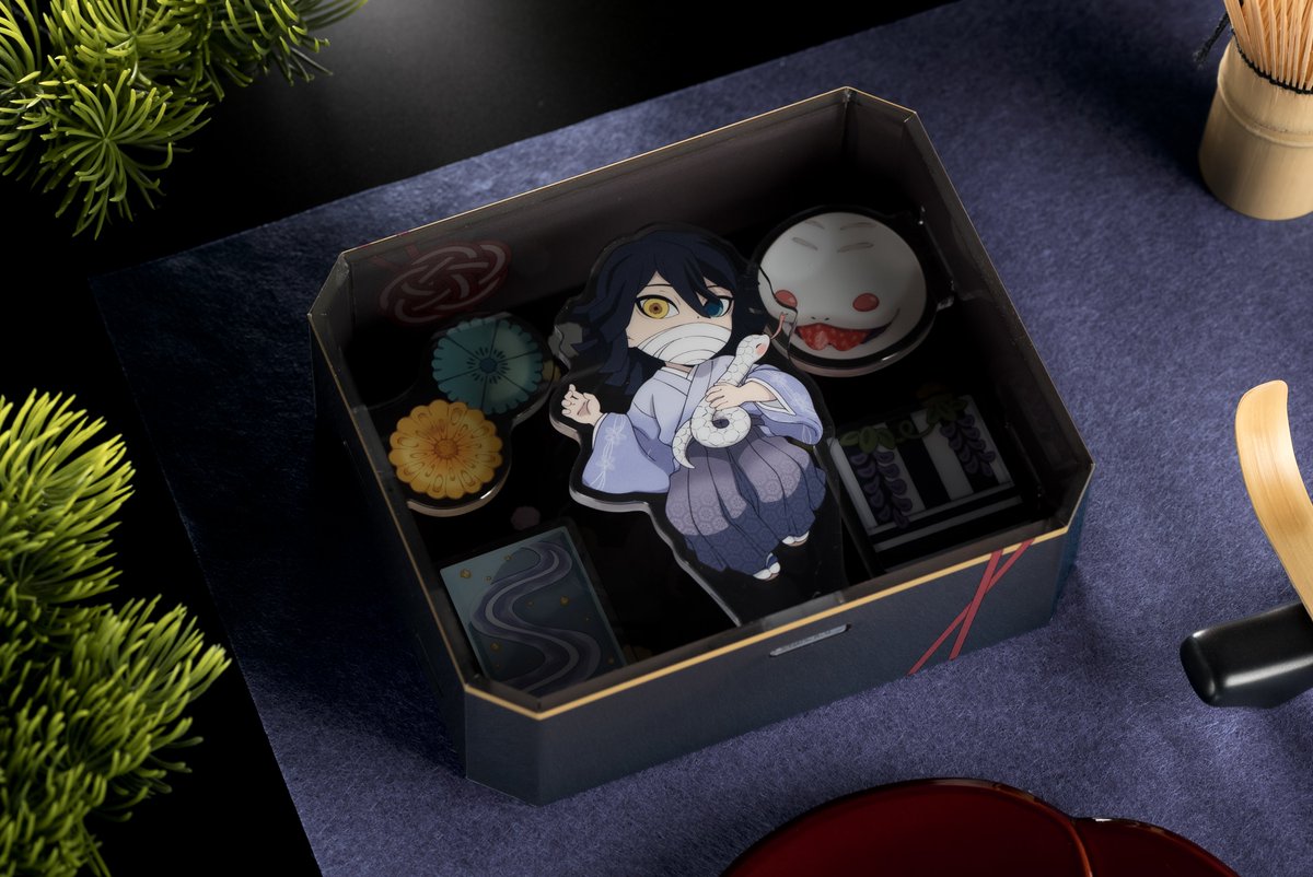 鬼滅の刃」伊黒小芭内誕生祭2024】 描き下ろしイラスト グッズ 立体