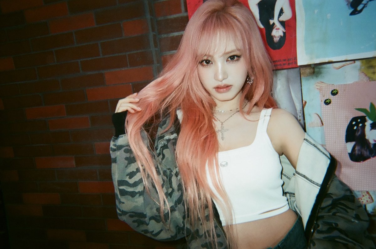 📺 IVE Off-shot📸 今日のセットリストに合わせてたくさんまた聴いて