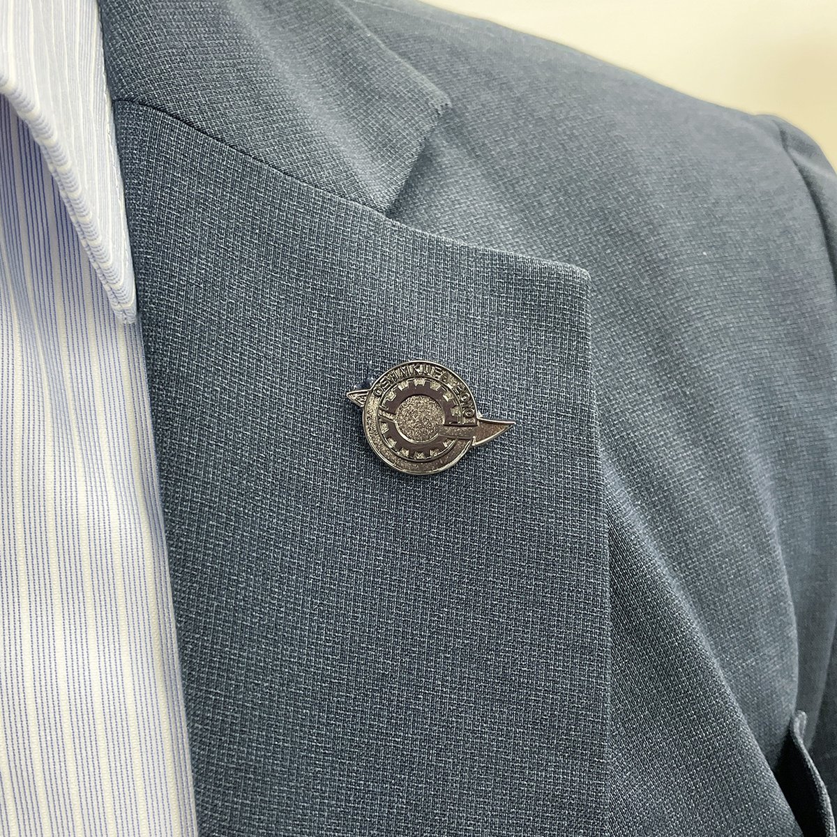 ⚙#SG15thライブ グッズ紹介⚙ 🟥ラボメンピンバッジ（STEINS;GATE