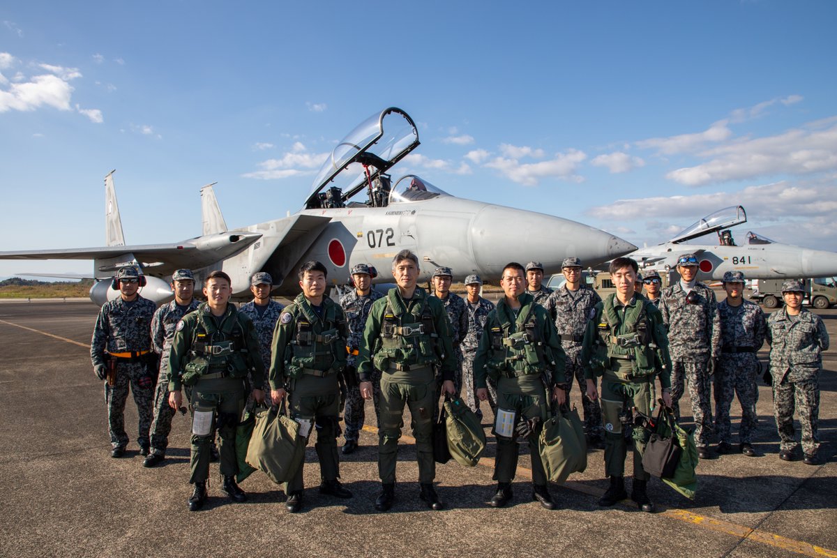 新田原 #エアフェスタ2024 オープニングで #救難隊 の #UH60J