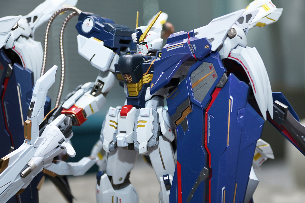 METAL BUILD クロスボーン・ガンダムX1 ハーフクロス（キンケドゥ搭乗