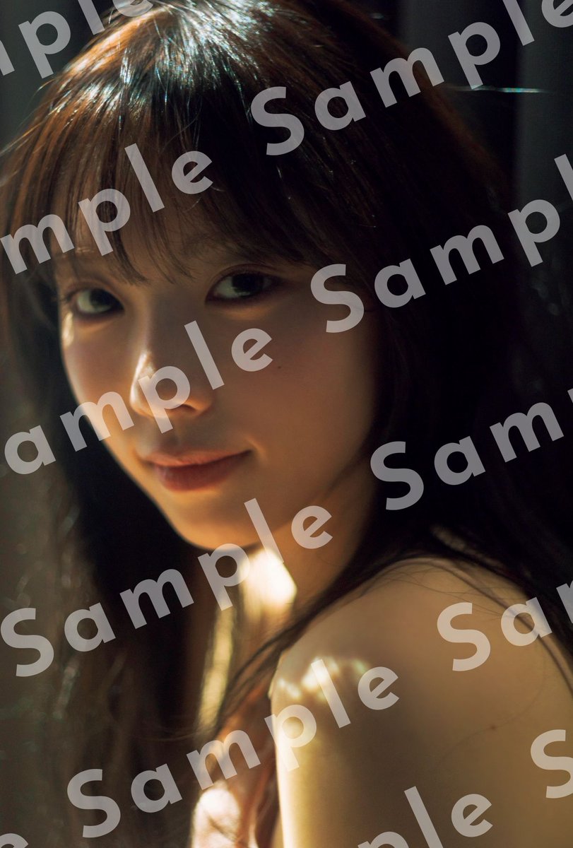 有隣堂の特典ポストカードは、通常版表紙のアザーカット🤍 #与田祐希