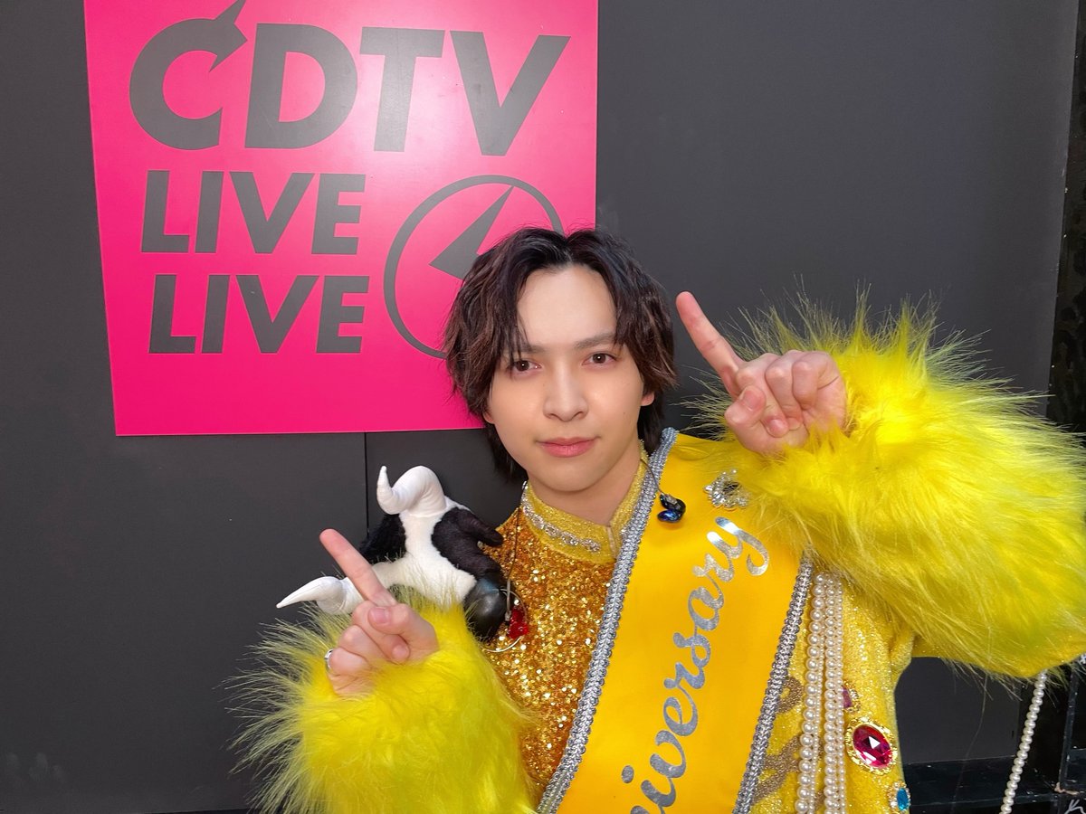 M!LK🐮黄色の衣装 メンバーカラー💛きらめきイエロー #吉田仁人