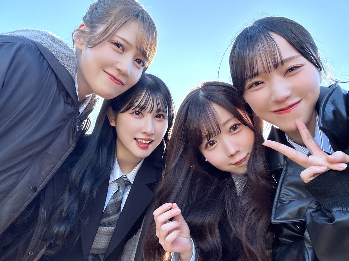 GiYZuadbkAEm1xW.jpg?format=jpg