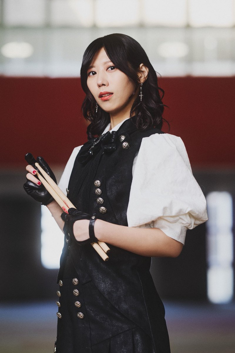 新しいプロフィール画像 新しいAKANEです🥁 #bandmaid