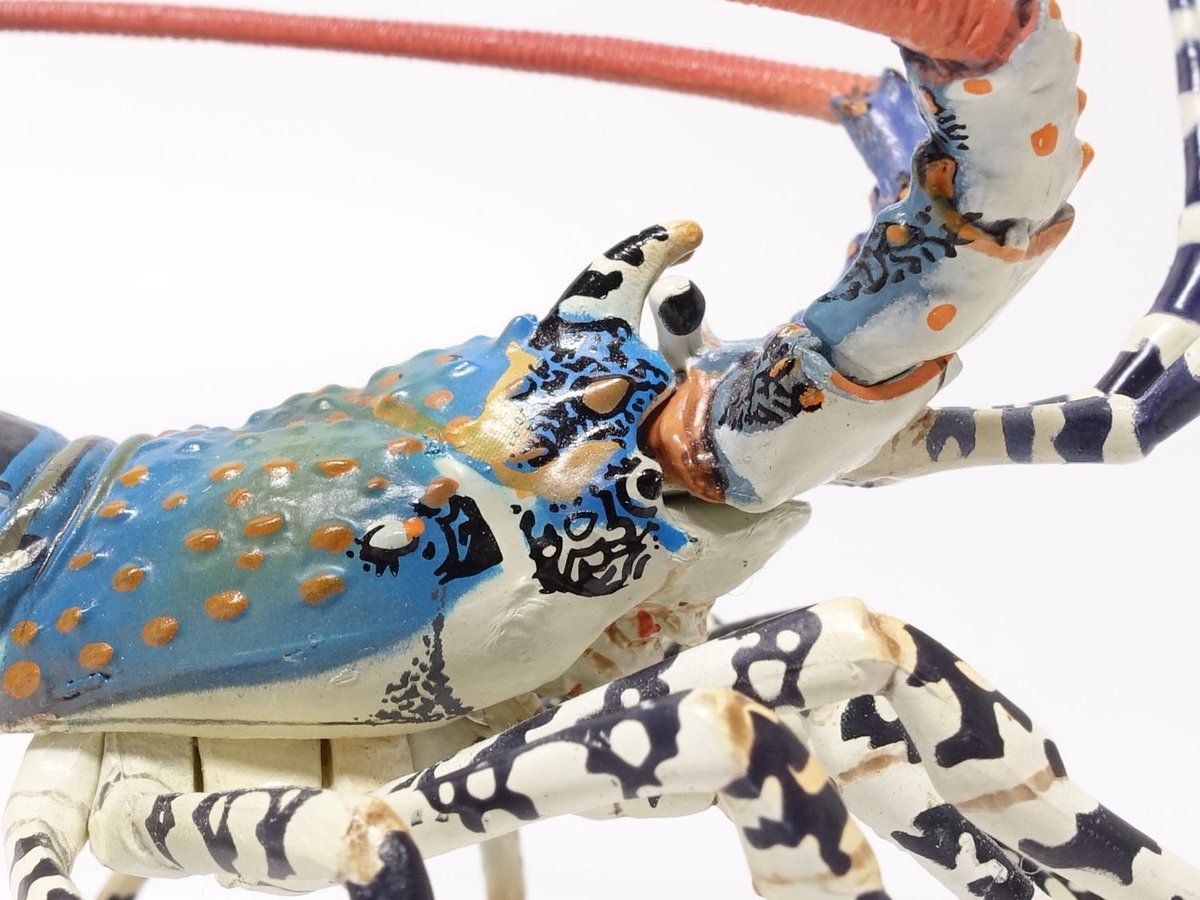 ネイチャーテクニカラーのニシキエビ。 カプセルフィギュアでここまで