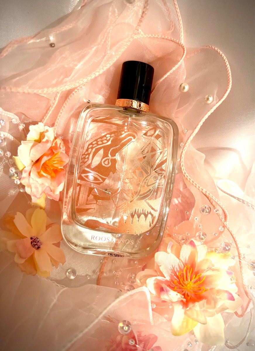 Roos & Roos｜ナンフェッサンス 弾けるペアーとマンダリン ホワイト