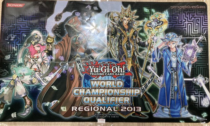 遊戯王プレイマット販売情報】 WCQ 2013 魔導 プレイマット ￥13800 に