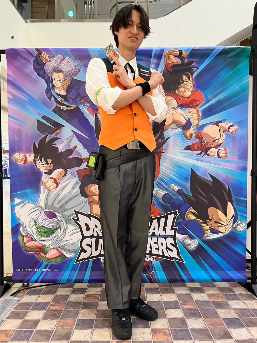 GrHY3KcaAAInDLJ.jpg?format=jpg