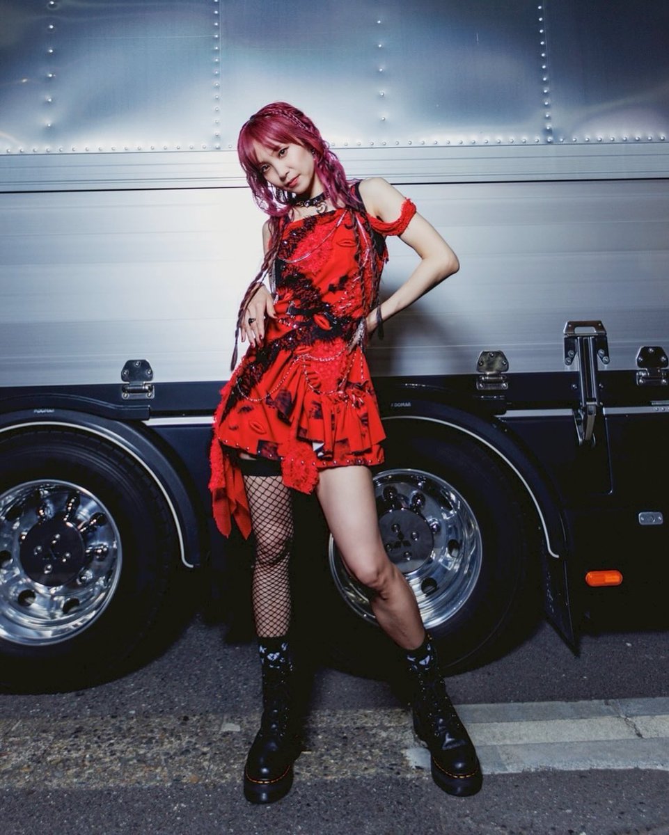 LiSAリップサービス #りさふく ③ REDなZOONなわたし