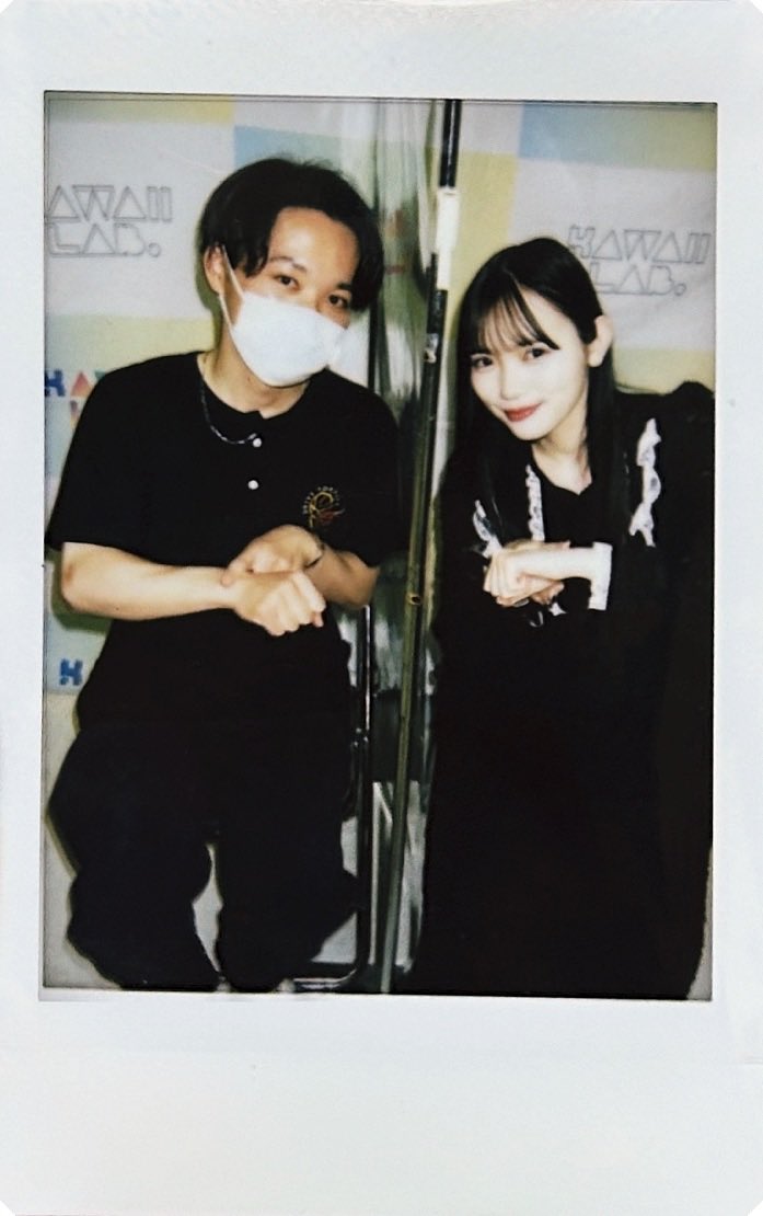 5月18日大特典会3部にて 凪咲ちゃんとツーショットチェキかましてきま