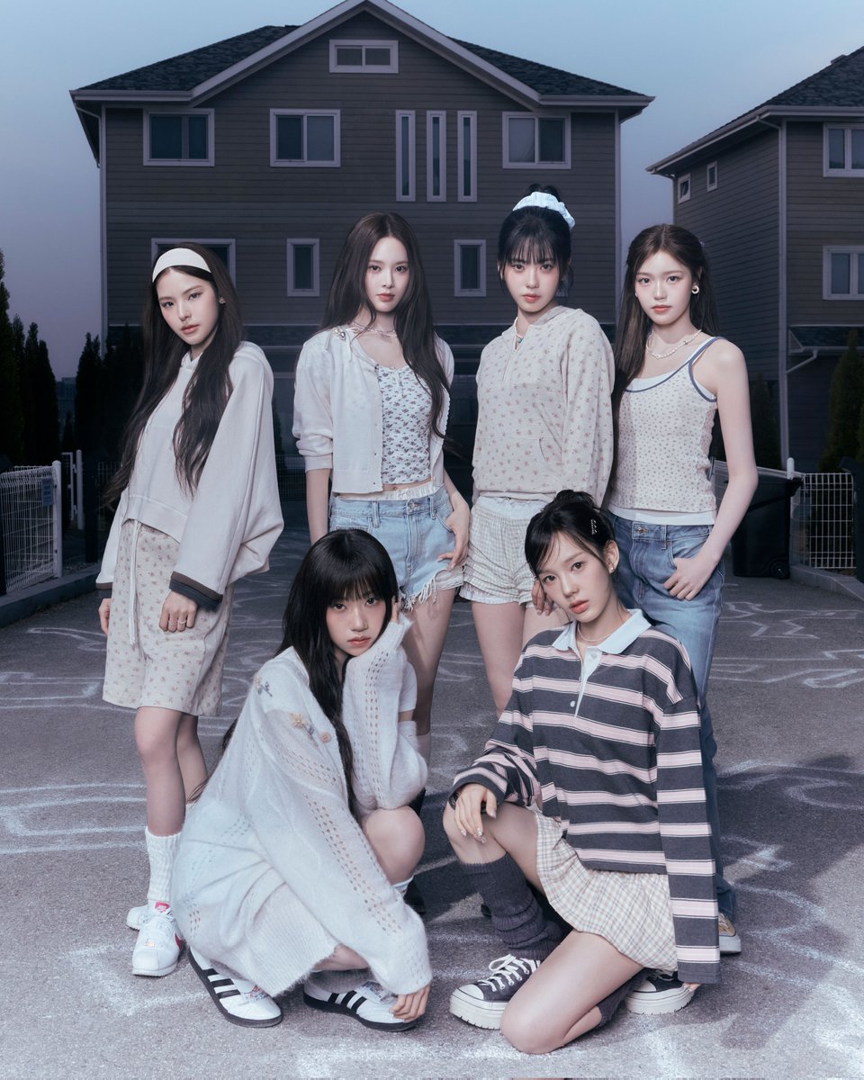 Concept Photo (A ver.) izna Single Album 'BEEP' 2025.06.09 6PM