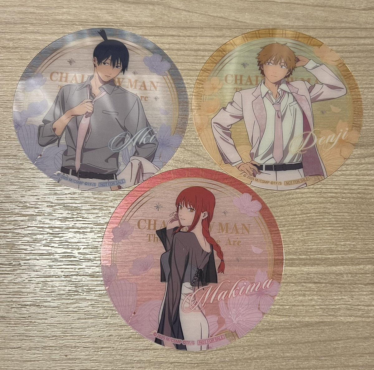 □ チェンソーマン □ プリンスホテル カフェ アクリルスタンド 早川