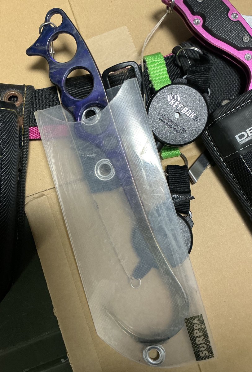 スルッパは何サイズか所有していますが まだルアーを収納した経験が