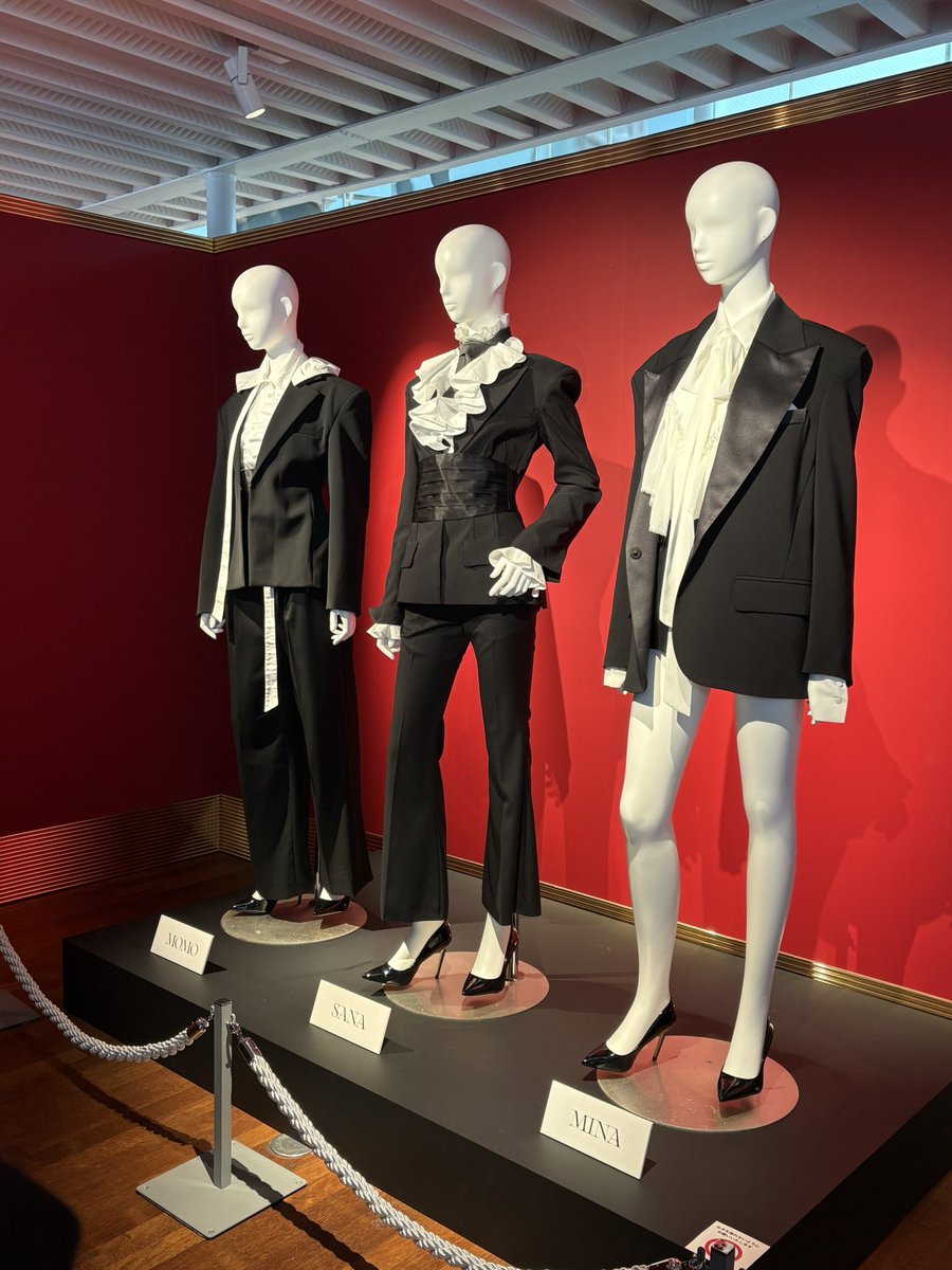 MISAMOリスパちょー綺麗でした✨️ 入場特典も中も豪華でずっと居