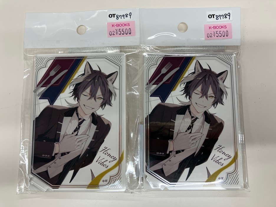 入荷情報】 「Honey Vibes」フォトカードや缶バッジ等入荷！ #ハニヴ