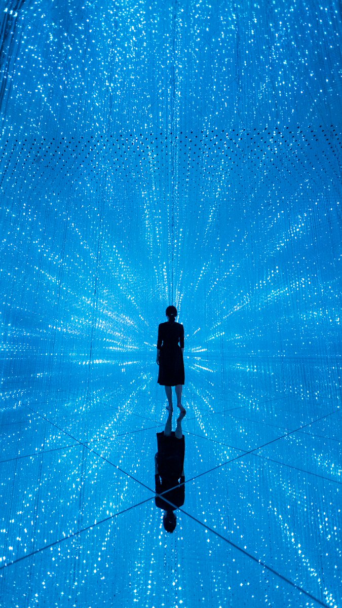 💎 The Infinite Crystal Universe 💎 点描は、点の集合で絵画表現を