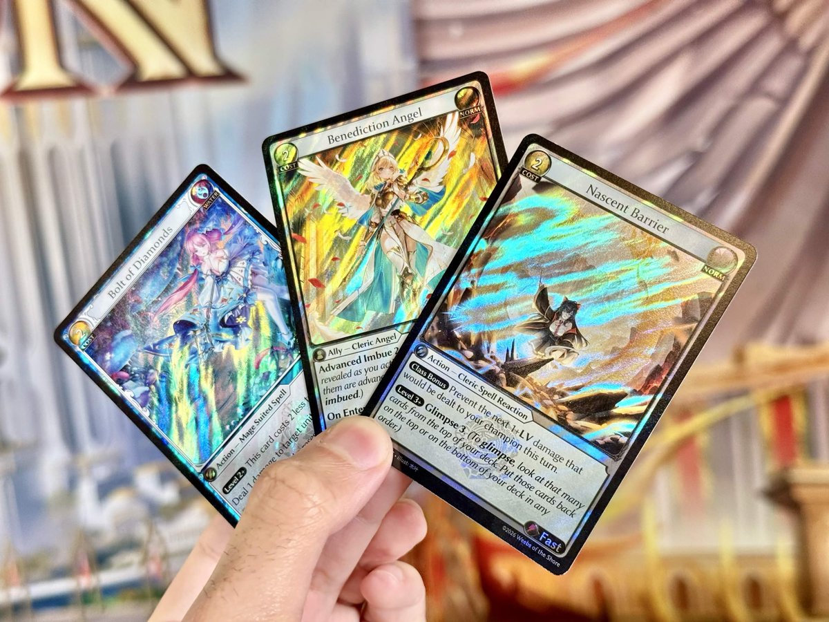 Radiant Origins に登場する新しいカード箔加工をご紹介！ Curio Foil