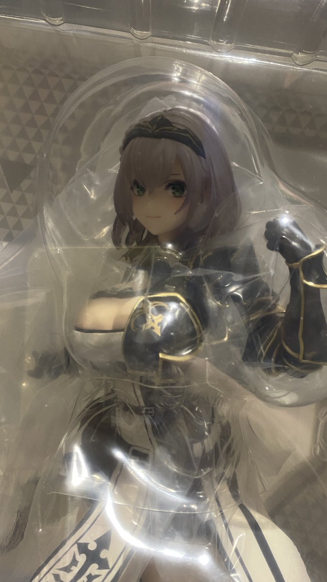 白銀ﾉｴﾙ ｢ﾎﾛﾗｲﾌﾞﾌﾟﾛﾀﾞｸｼｮﾝ｣ 1/7 ﾌﾟﾗｽﾁｯｸ製塗装済み完成品」が横浜店に