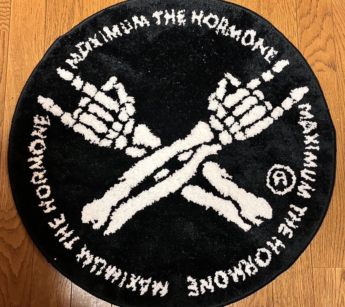 マキシマムザホルモン #mth 本日着弾♫ MTHふわっRUGMAT【BLACK】