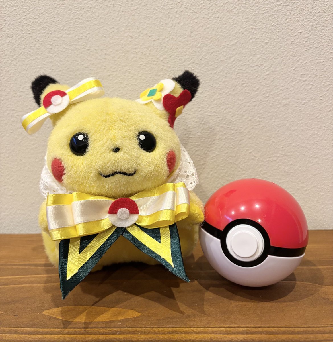 ポケパークカントーのカーニバル衣装を参考に相棒の衣装を初めて作って