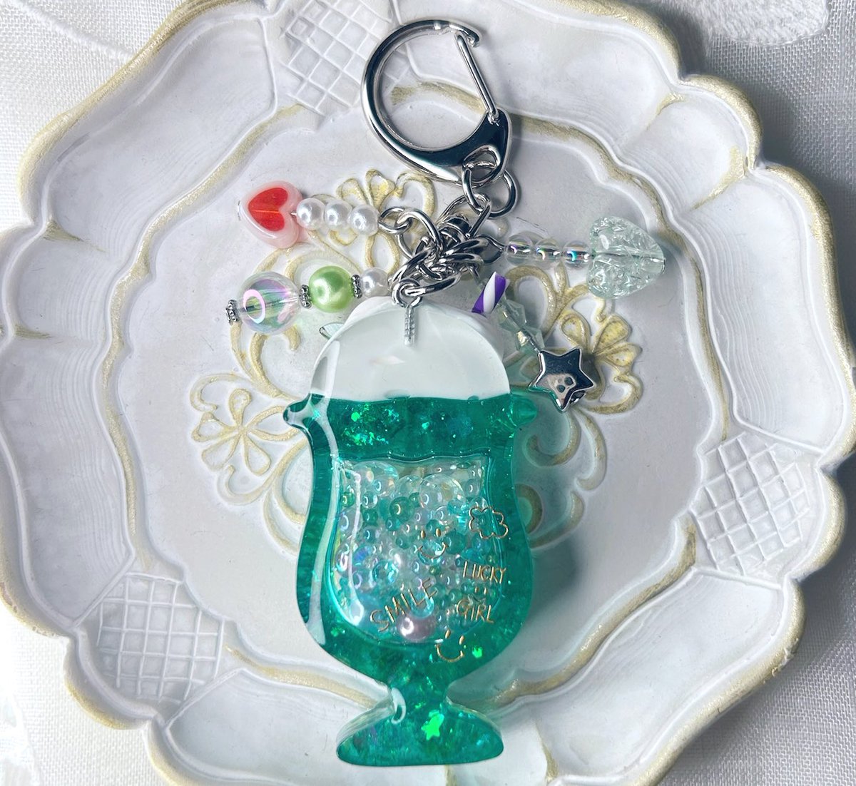 また作ってみた🍨🍹🤍💚✨🫧 #レジン #ハンドメイド好きさんと繋がりたい