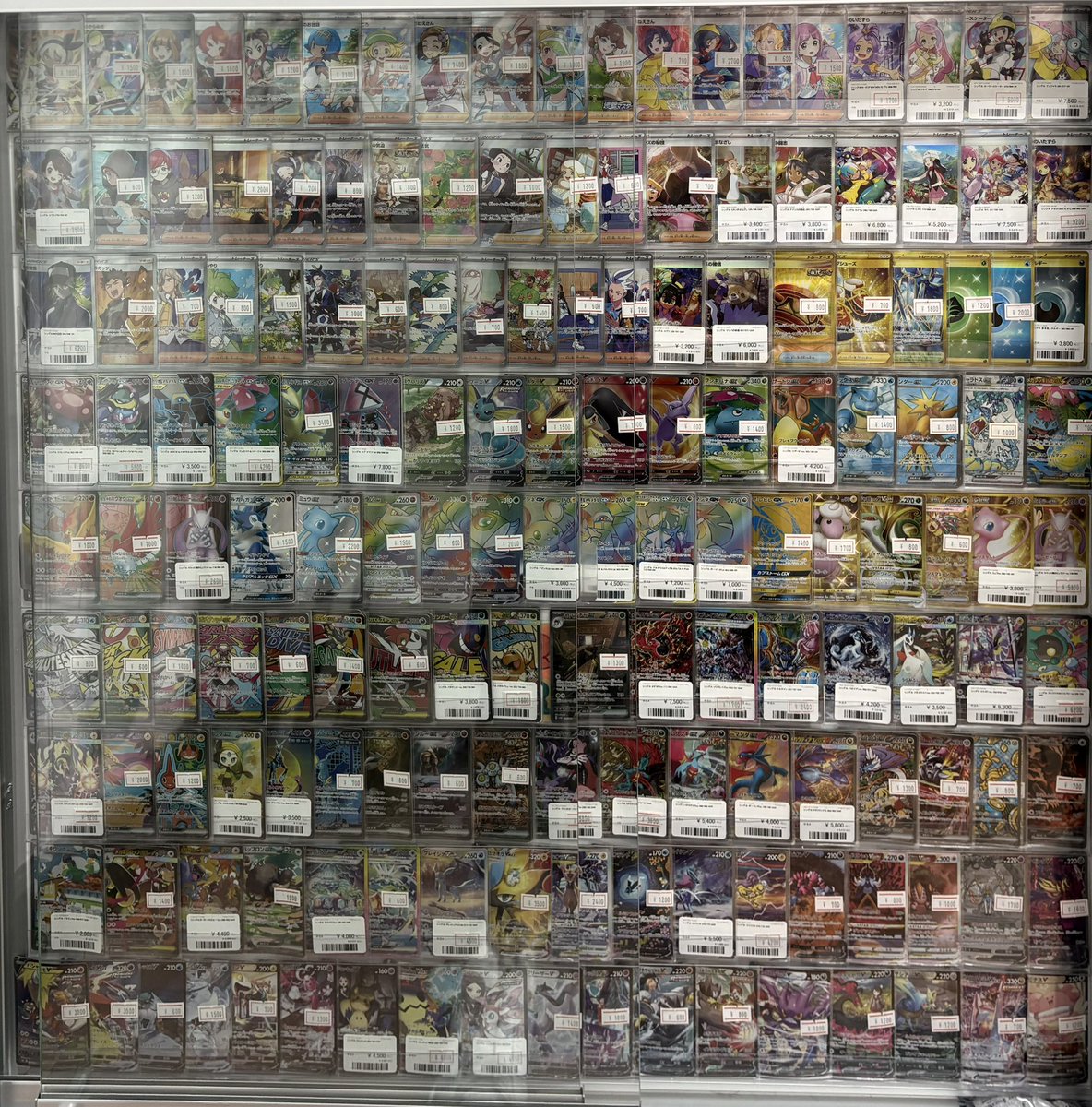 本日も通常通り開店しました🎉 ARやSR以上のショーケース紹介です