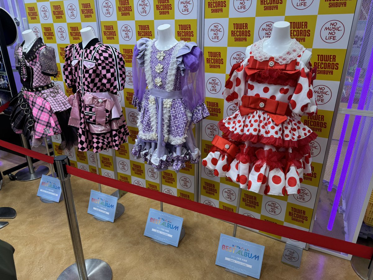 4店舗目、タワレコ渋谷店 昨日チェキと撮り忘れたからまた来たよ