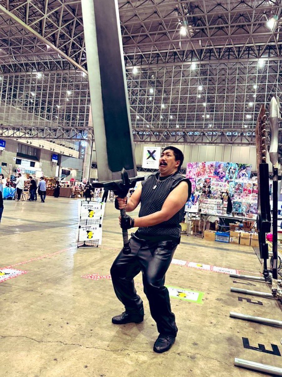 これを見た人は我に続いて剣を抜け