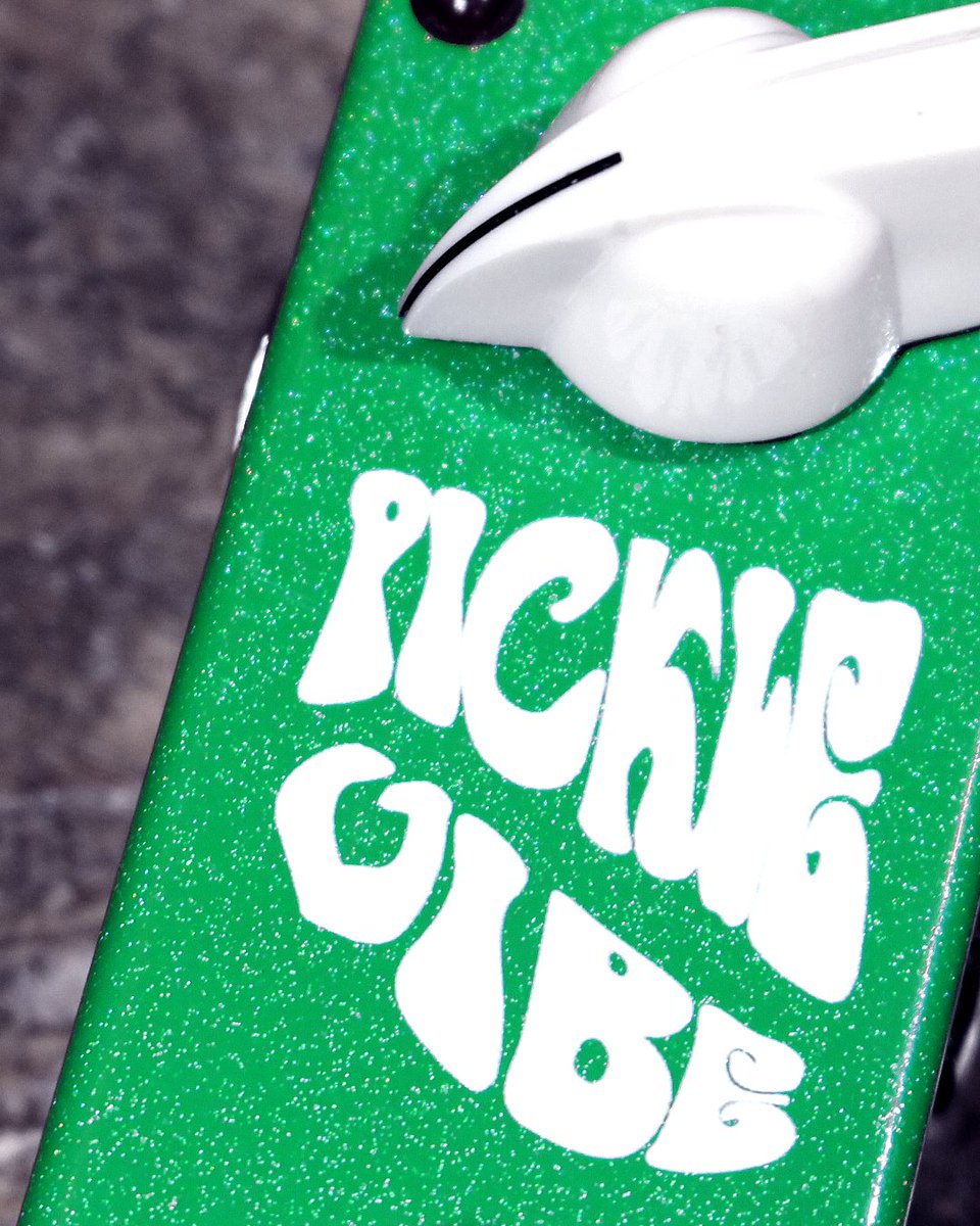 入荷情報】Lovepedal Pickle Vibe ――未だ根強い人気のあるラヴペダル