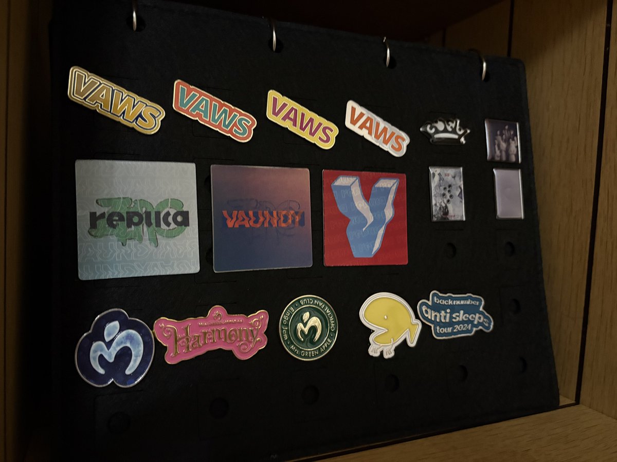 今や激レアな replicaZEROのVAWSピンズ✌️ #Vaundy #VAWS