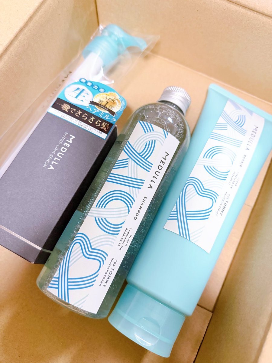 MEDULLAさんのシャンプーセット 届きました✨ とみビデオを見て定期
