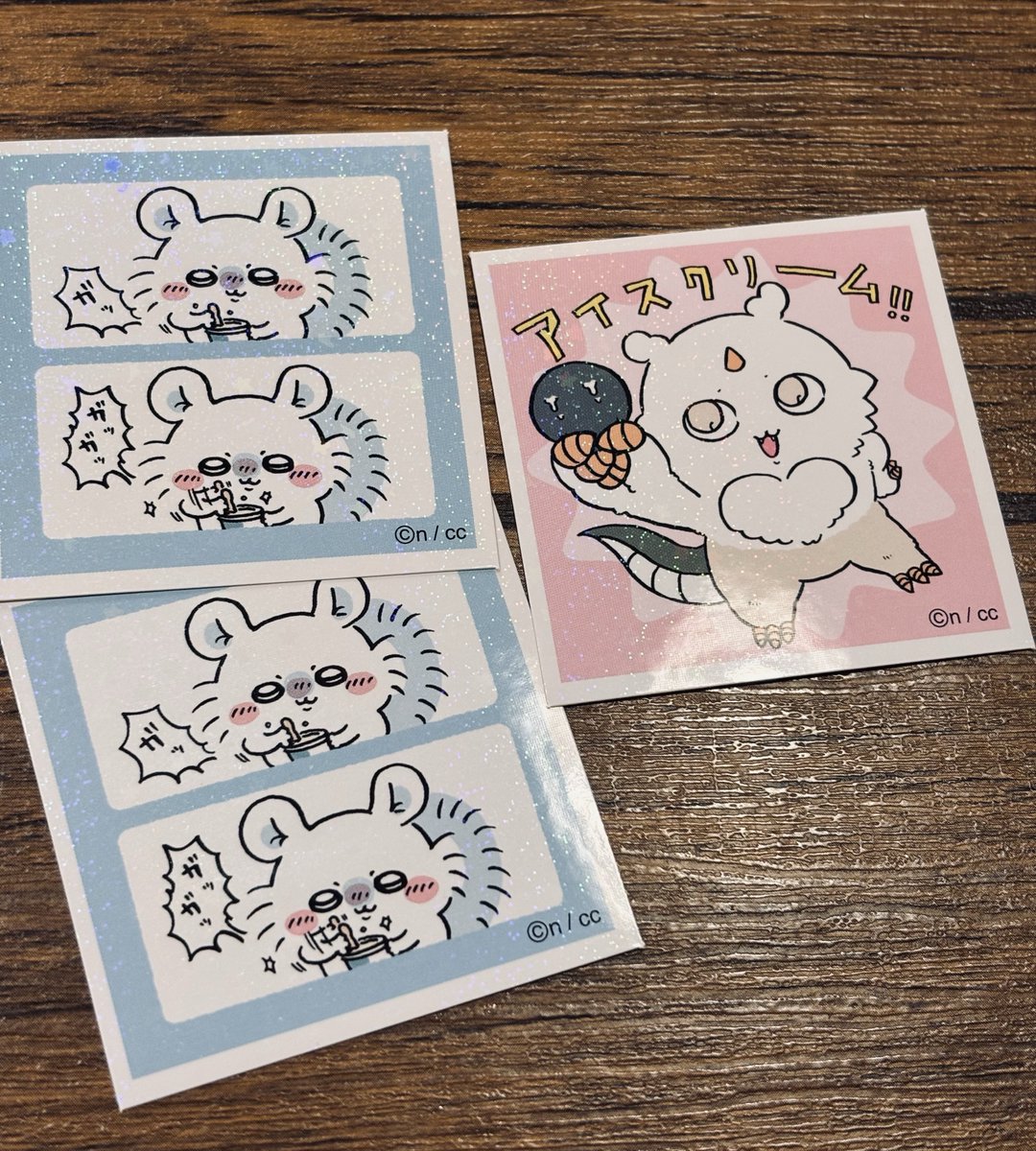 シールコレクションに手を出してしまった… モモンガとあのこ出たからOK♡♡