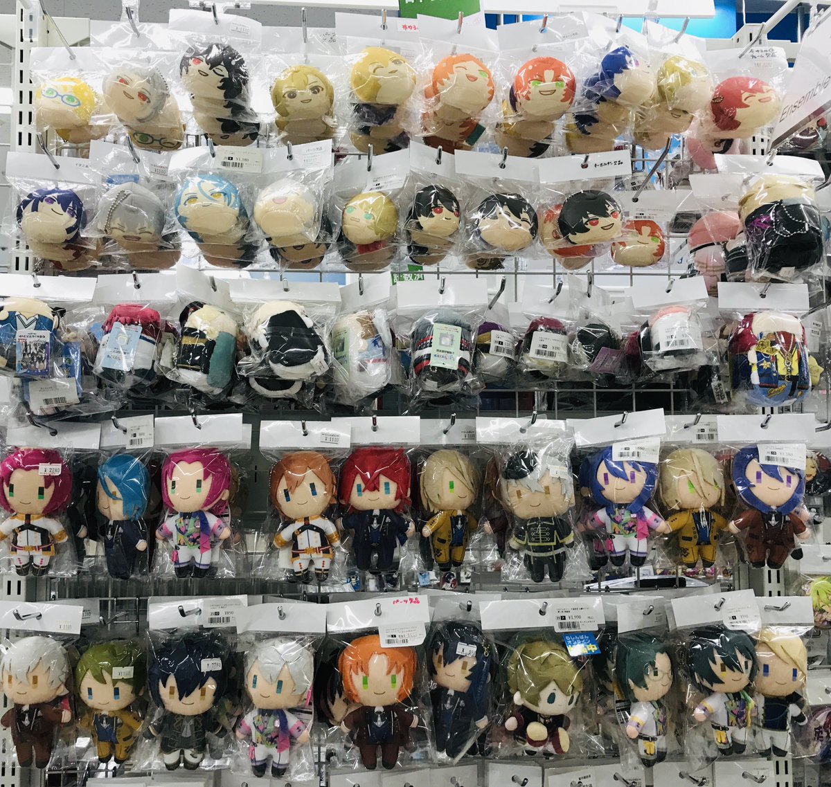 ⭐️あんスタ コーナーご紹介⭐️// 大人気❤️ #あんスタ のグッズを