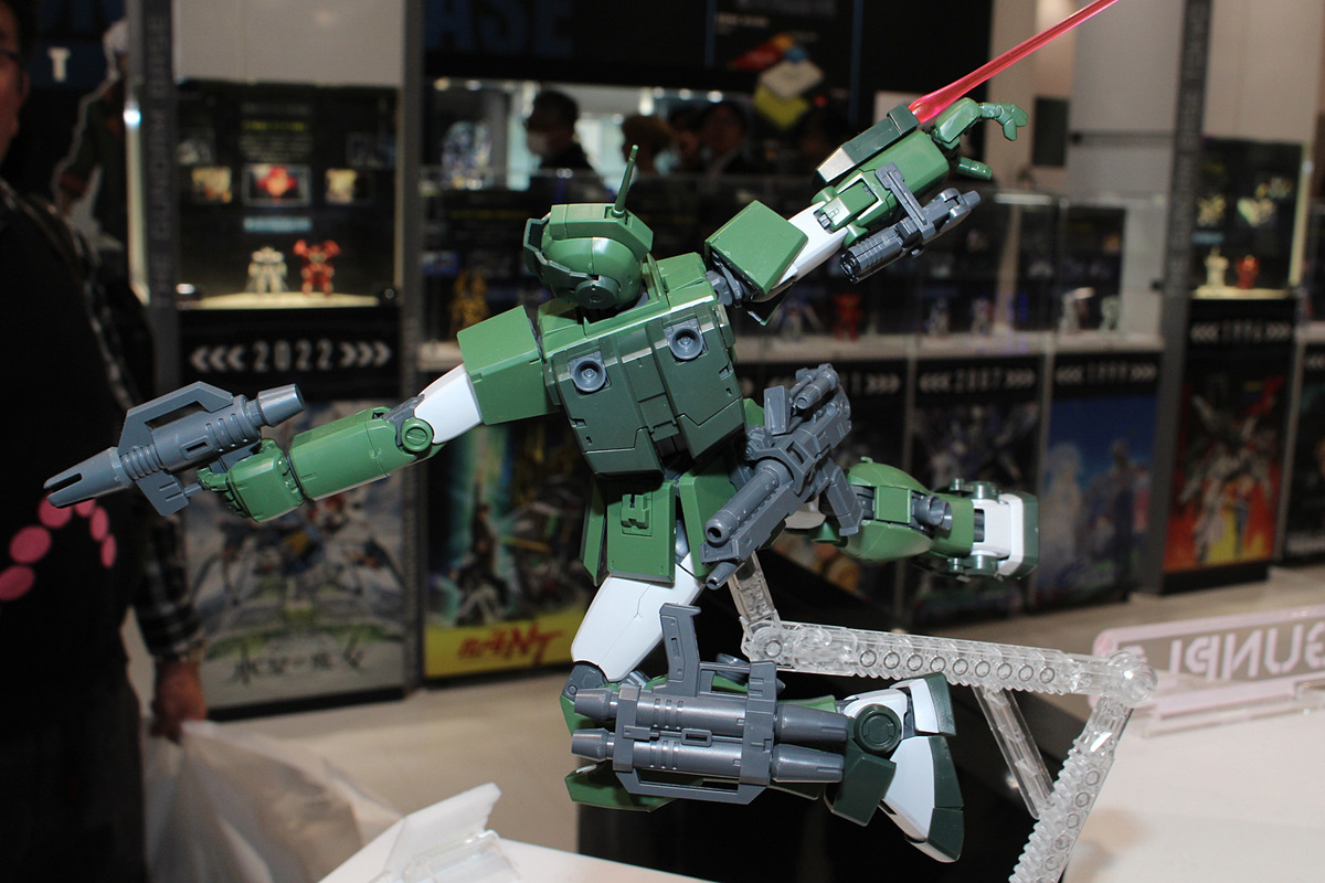 懐かしいデザインのパッケージで登場！ 「MG 1/100 ガンダムベース限定