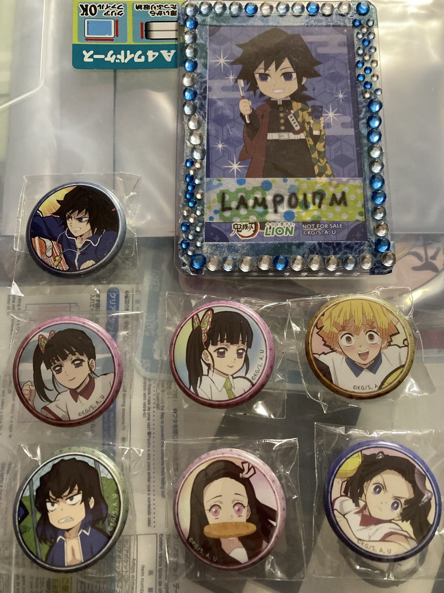 鬼滅の刃 キメツ学園 くじ引き 缶バッジ 【譲】☆義勇・◎カナヲ・◎善