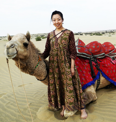 日本の万博のロゴもこのくらい可愛らしかったらな、と思いながら眺め