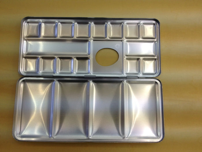 月光荘のアルミ製画箱 : ニューオダ理容室/MIRROR